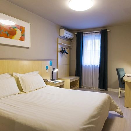 Jinjiang Inn Zhengzhou Wanda Plaza Huashan Road Екстериор снимка